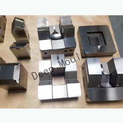 Mesin Pengangkat Cetakan